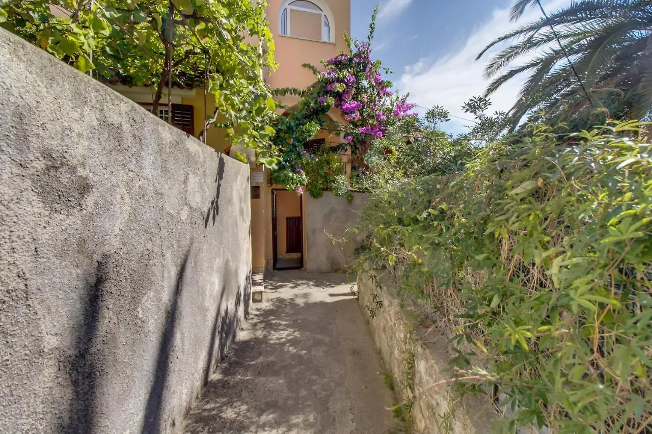 Apartments With A Parking Space Mali Lošinj 0*,  Chorwacja